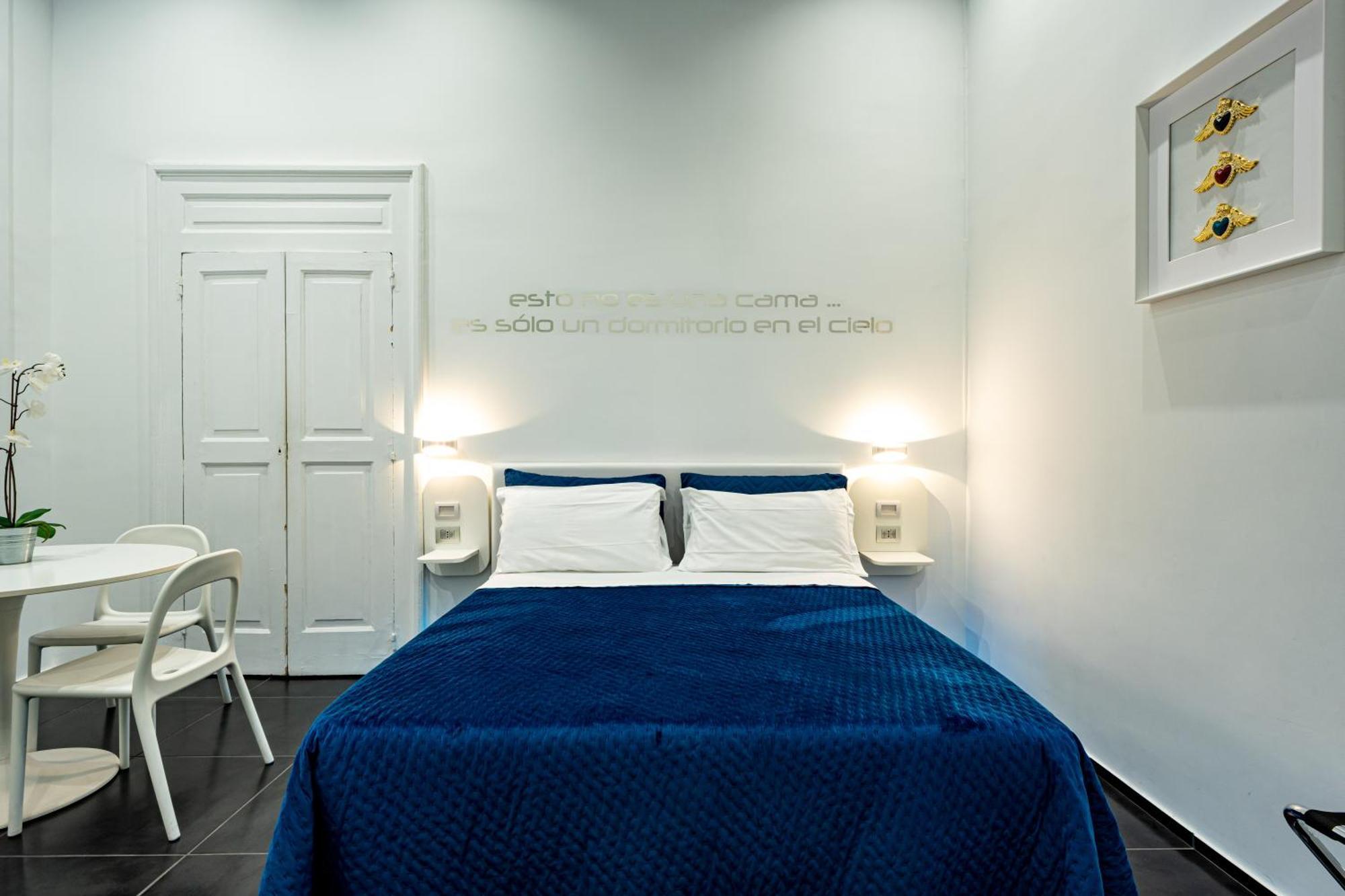 Bed and breakfast Skyhouse Chiatamone